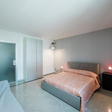 P&P Luxury Apartment Bergamo Bagian luar foto