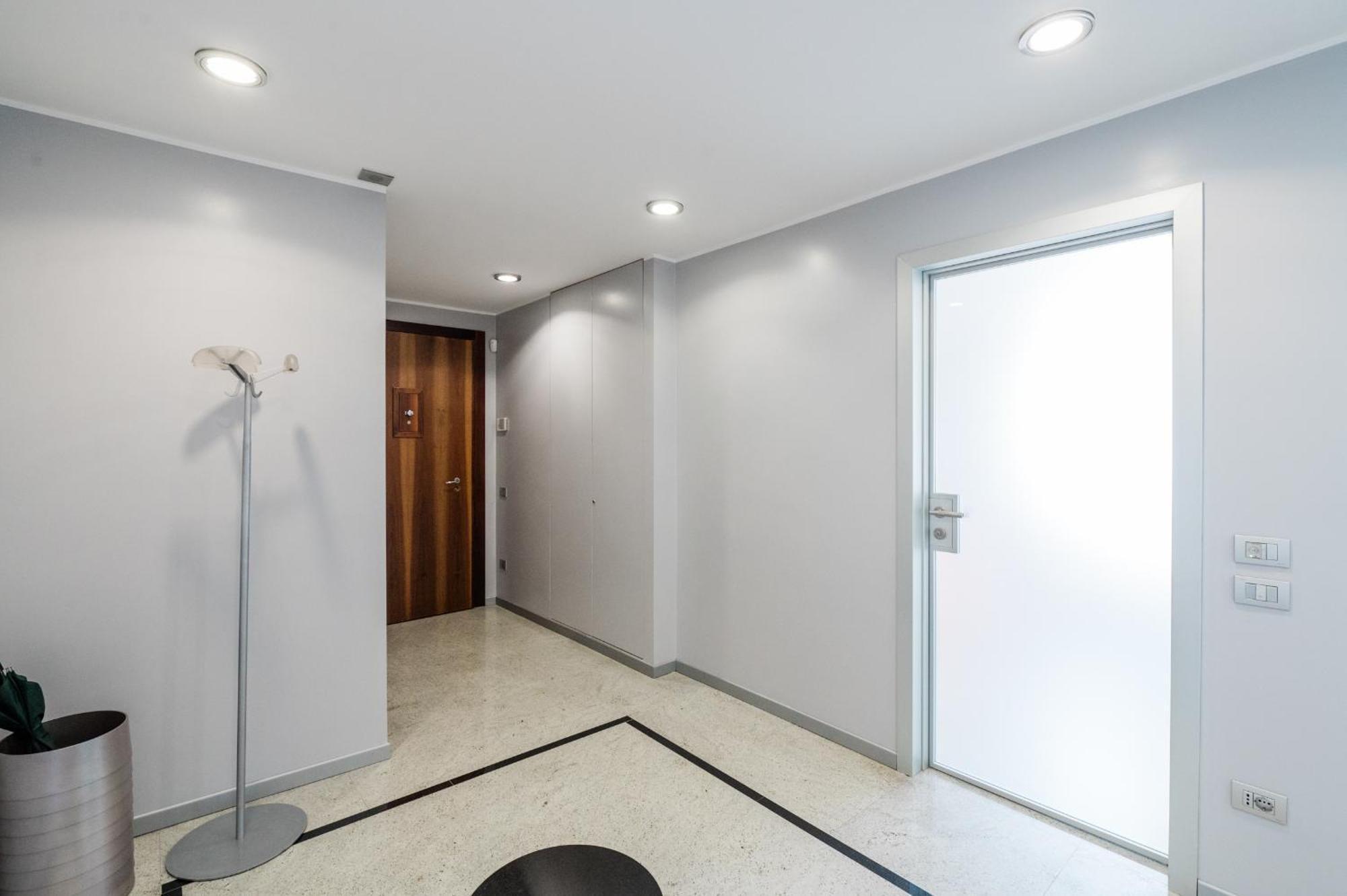 P&P Luxury Apartment Bergamo Bagian luar foto