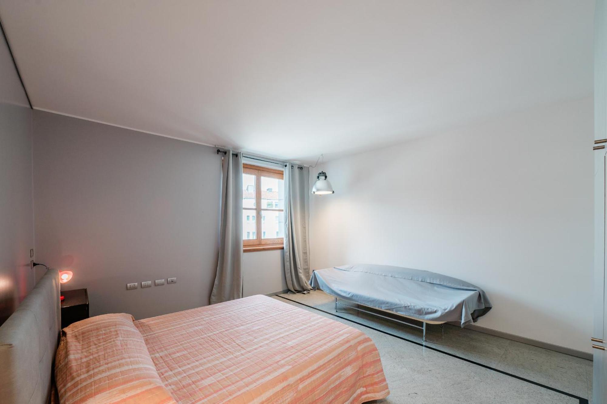 P&P Luxury Apartment Bergamo Bagian luar foto