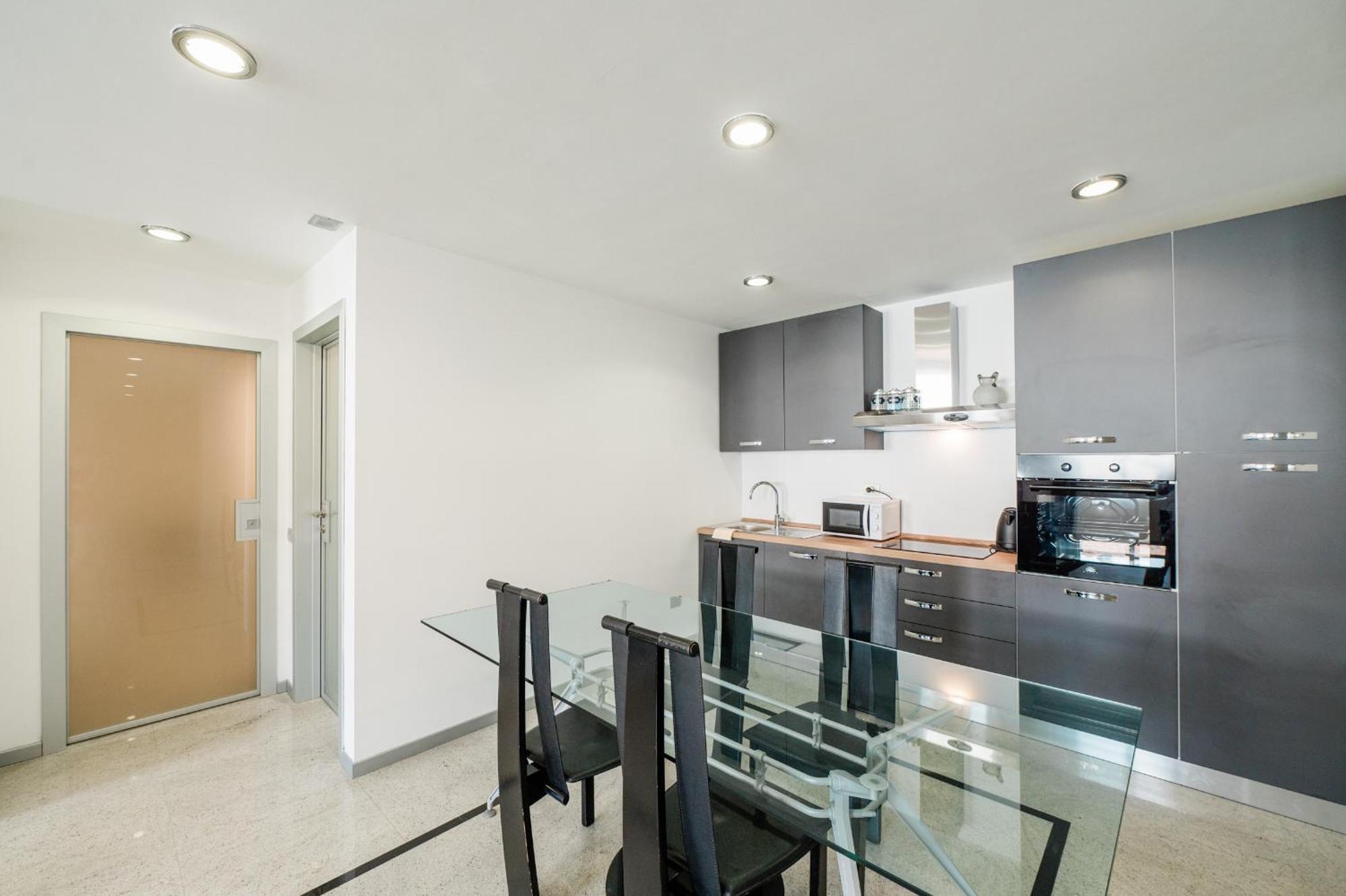 P&P Luxury Apartment Bergamo Bagian luar foto