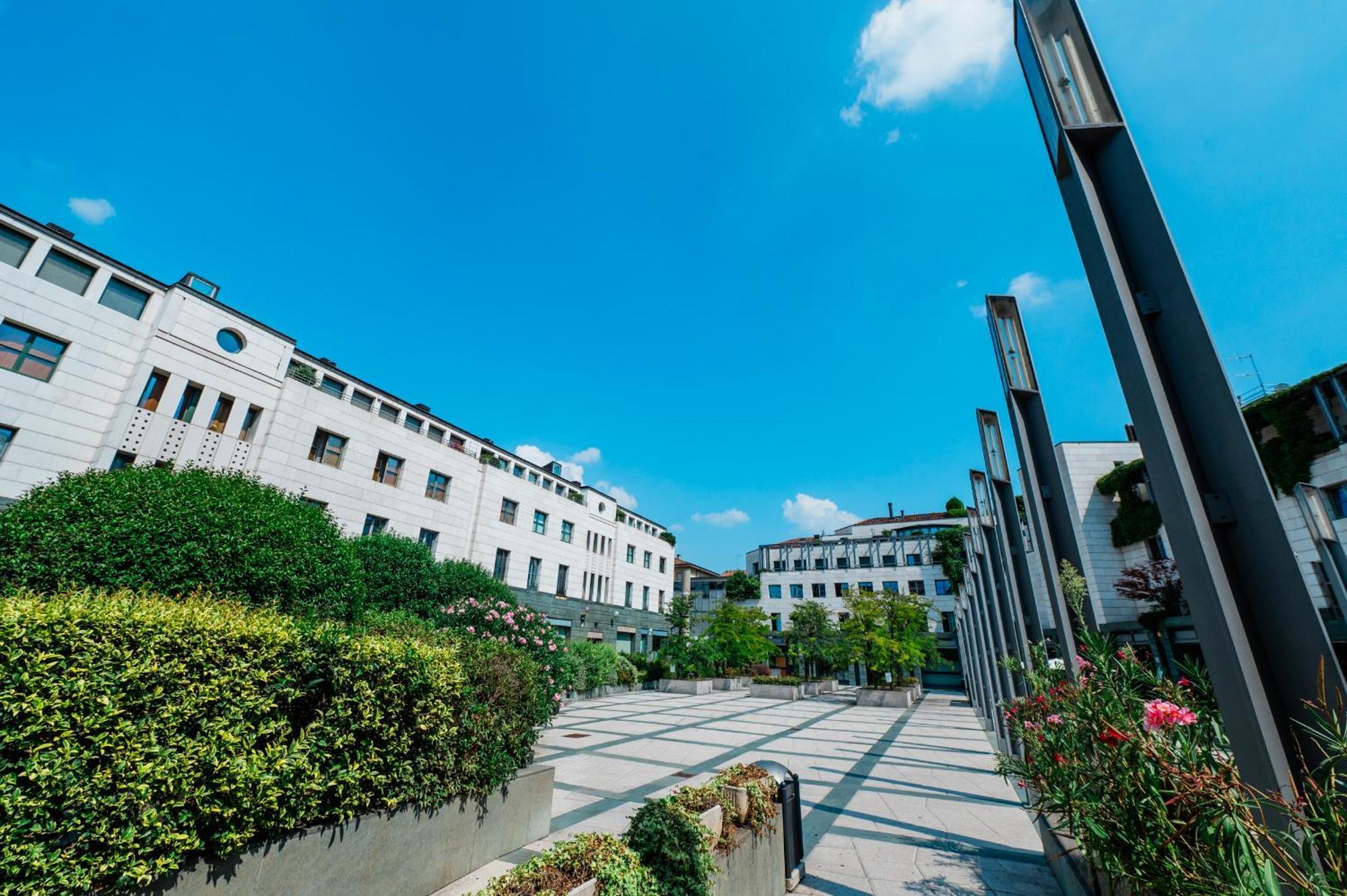 P&P Luxury Apartment Bergamo Bagian luar foto